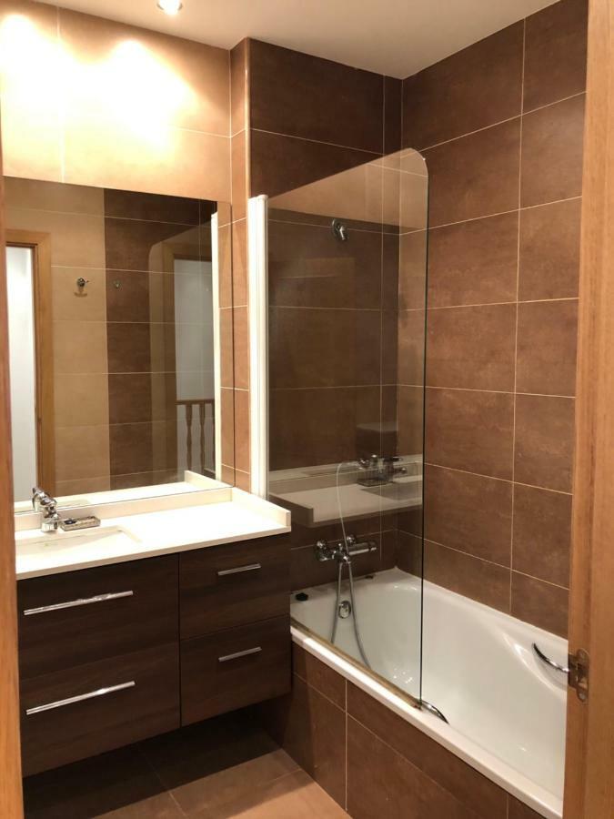 Duplex 4 *